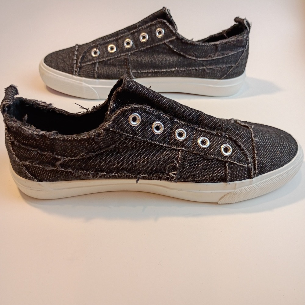 Corkys Babalu Womens Black Denim Frayed Slip On Sneakers Pink Sole Size 7 - Picture 4 of 8